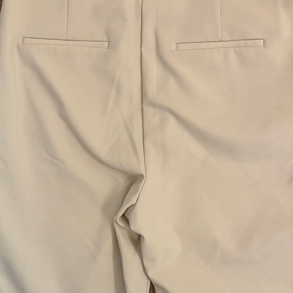 Rachel Zoe Cream Capris - Picture 3 of 3